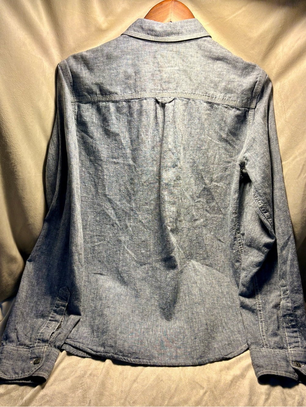 Converse Men’s Light Blue Chambray Button-Down Shirt - Picture 2 of 3